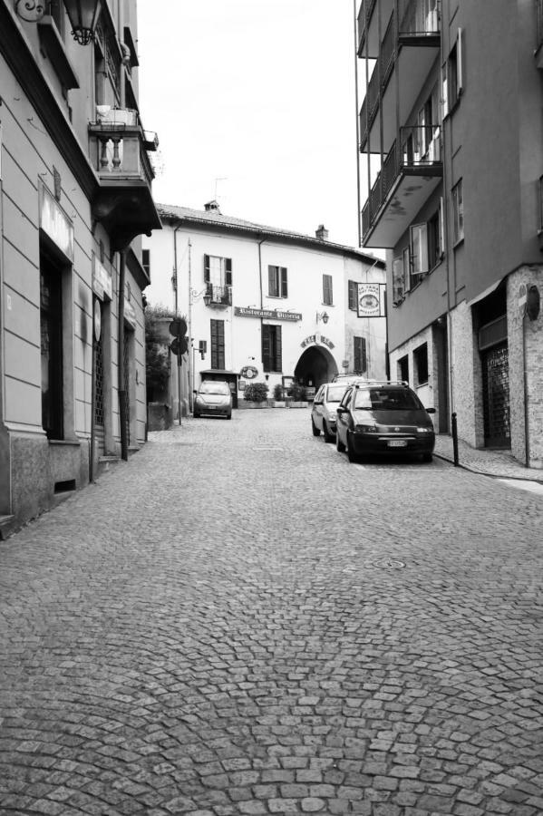 Ca' De' Mumi Apartment Luino Luaran gambar