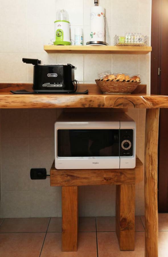 Ca' De' Mumi Apartment Luino Luaran gambar