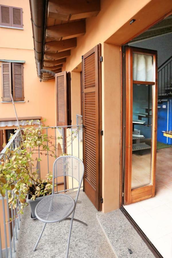 Ca' De' Mumi Apartment Luino Luaran gambar